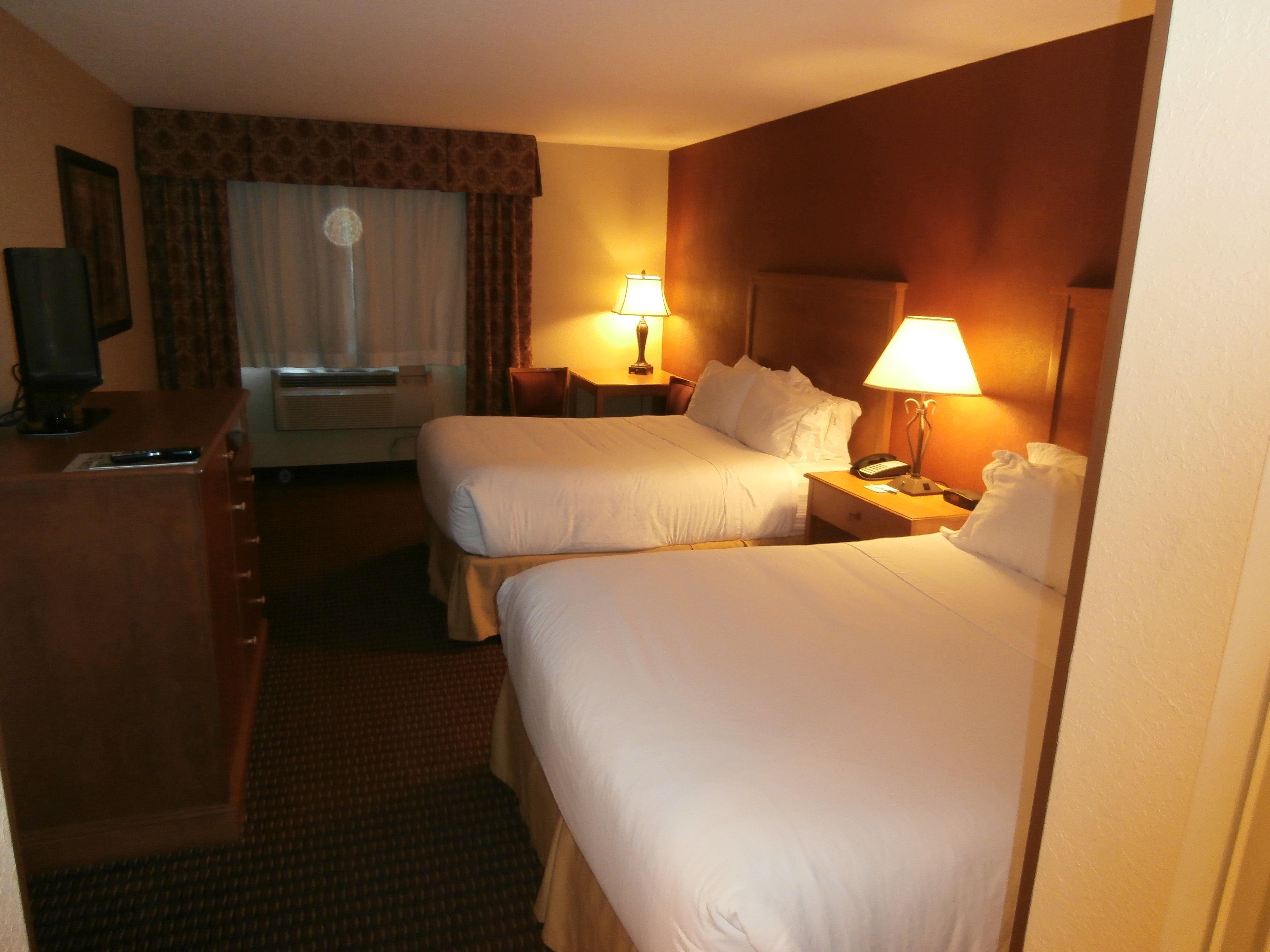 Holiday Inn Express Hotel & Suites Raton By Ihg Eksteriør billede