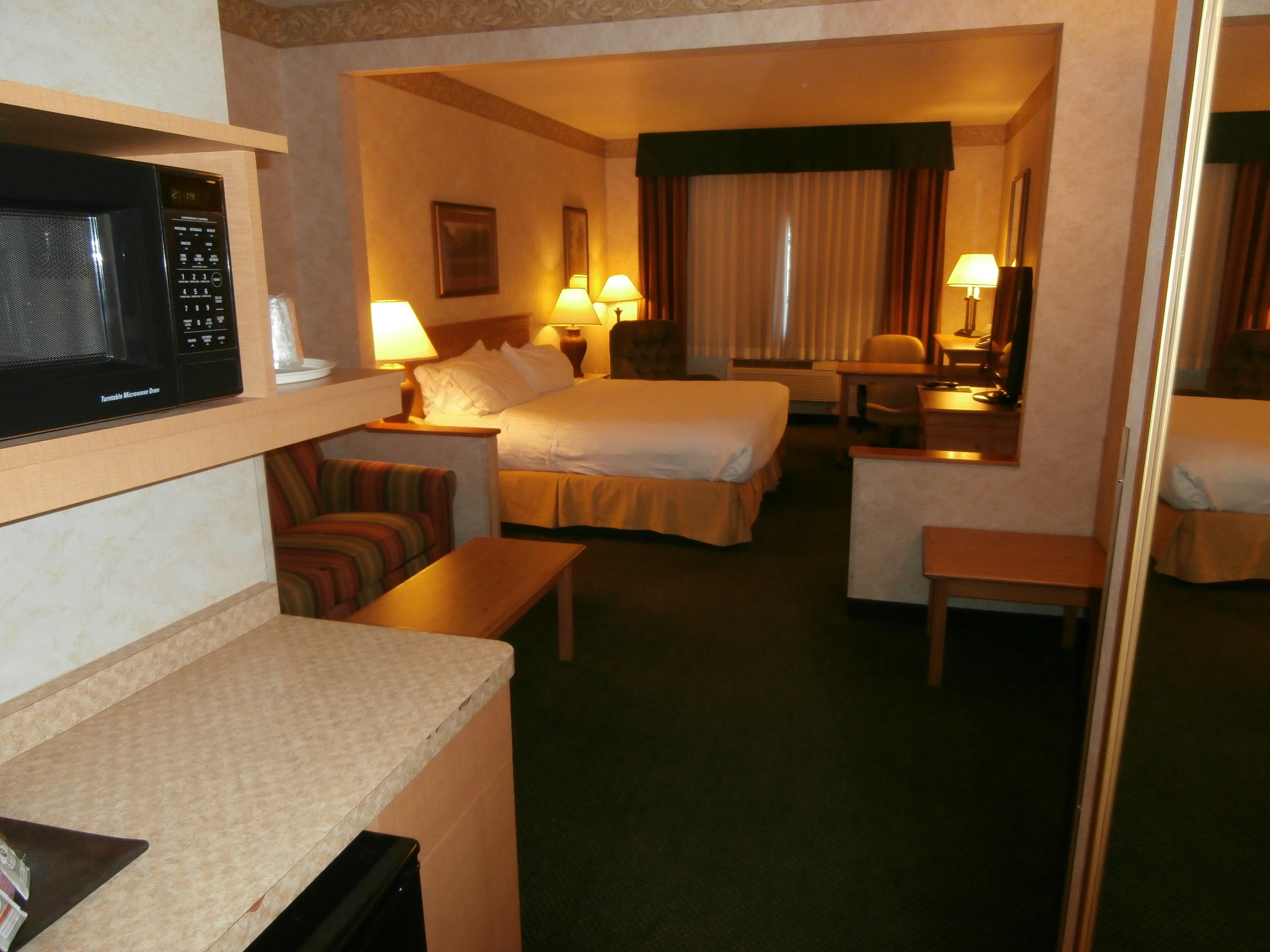 Holiday Inn Express Hotel & Suites Raton By Ihg Eksteriør billede