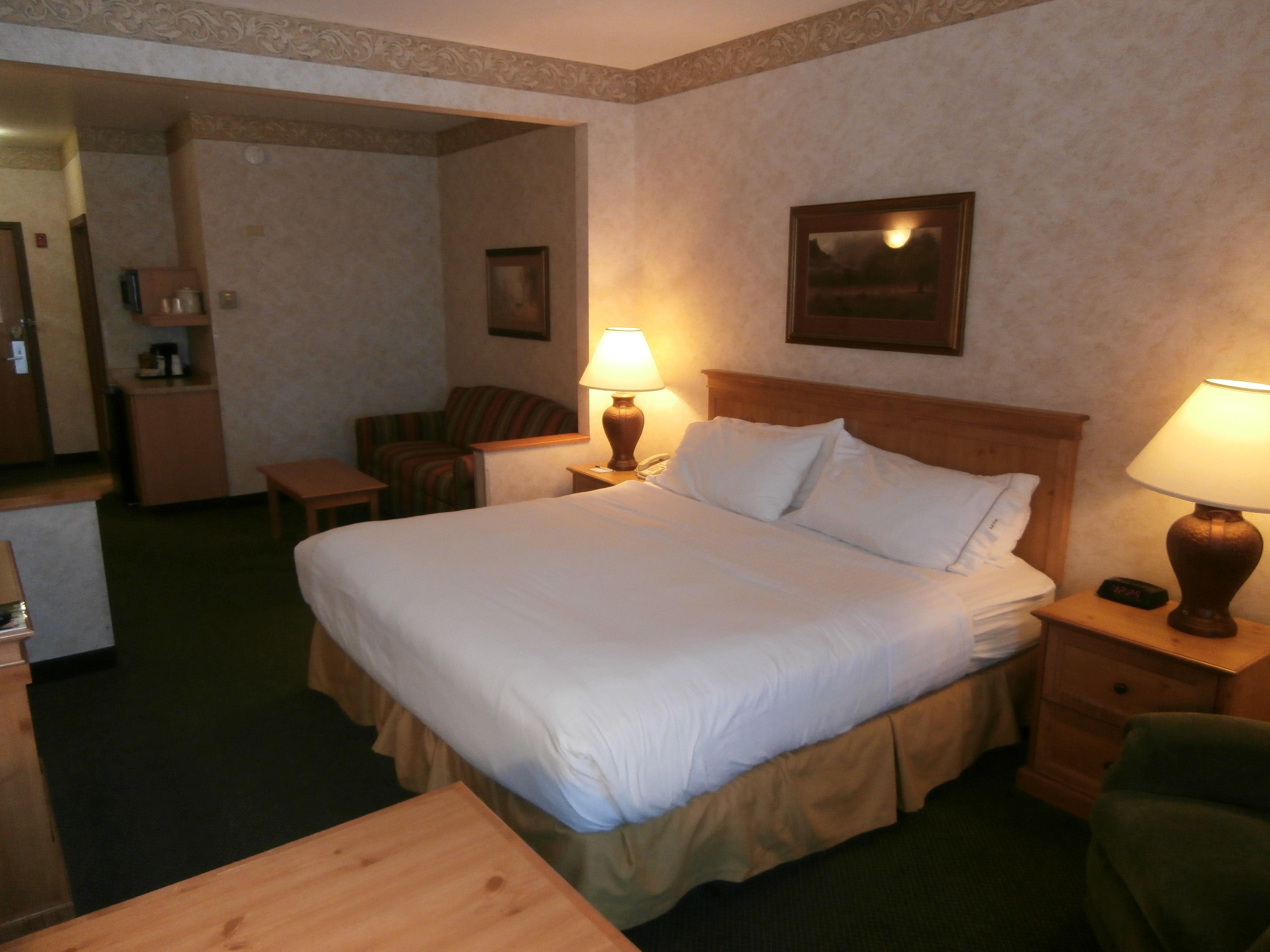 Holiday Inn Express Hotel & Suites Raton By Ihg Eksteriør billede