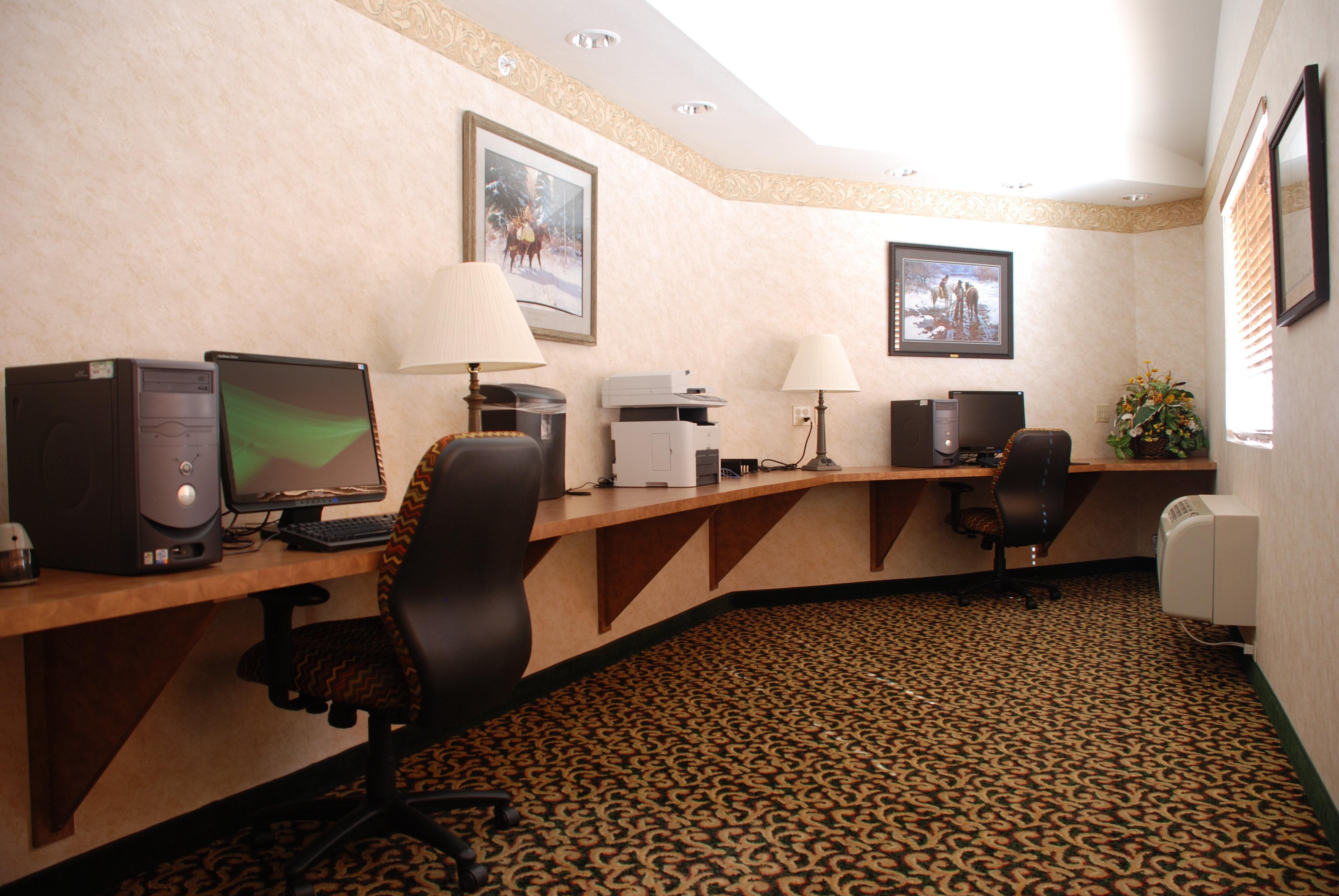 Holiday Inn Express Hotel & Suites Raton By Ihg Eksteriør billede