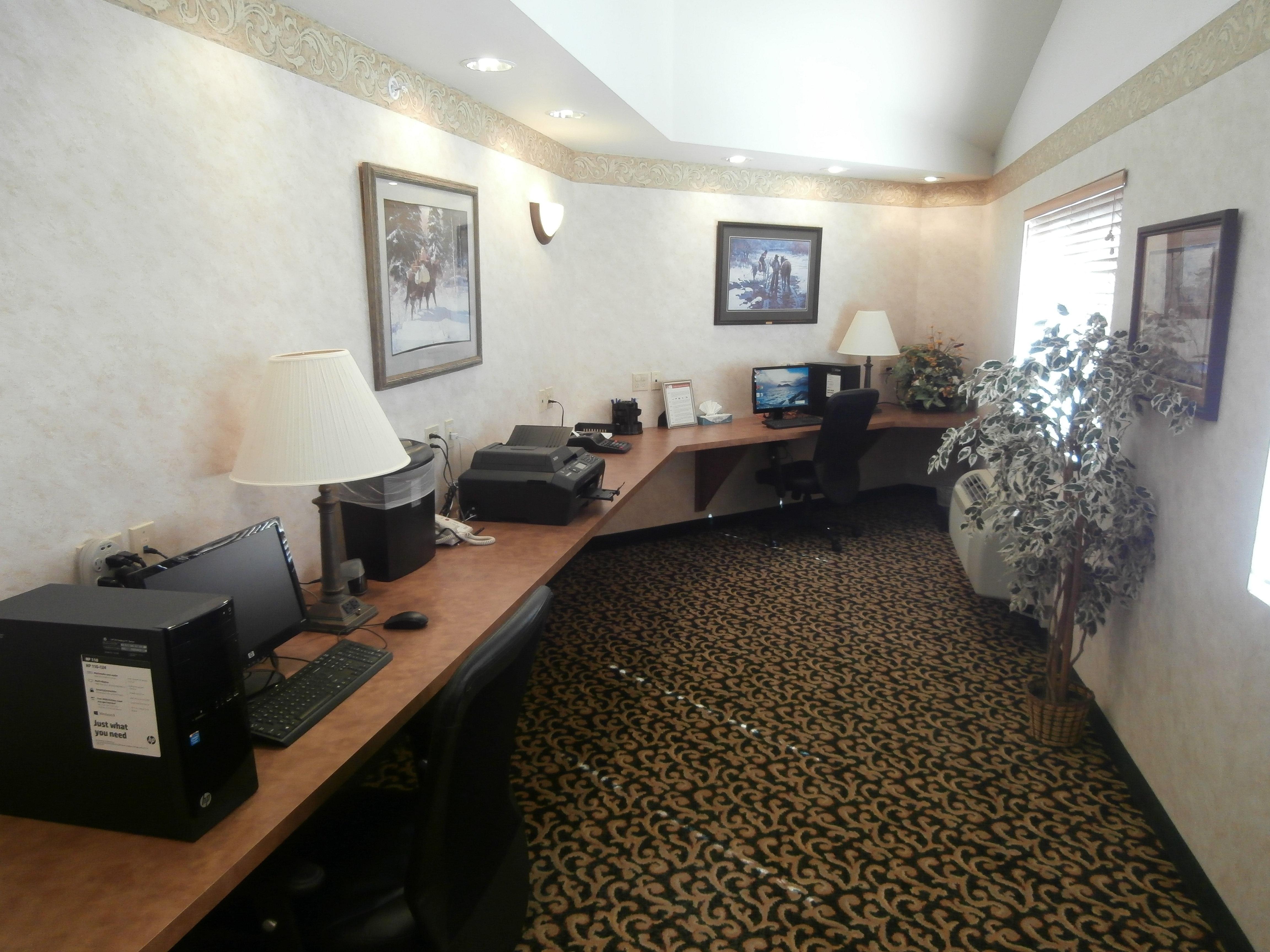Holiday Inn Express Hotel & Suites Raton By Ihg Eksteriør billede