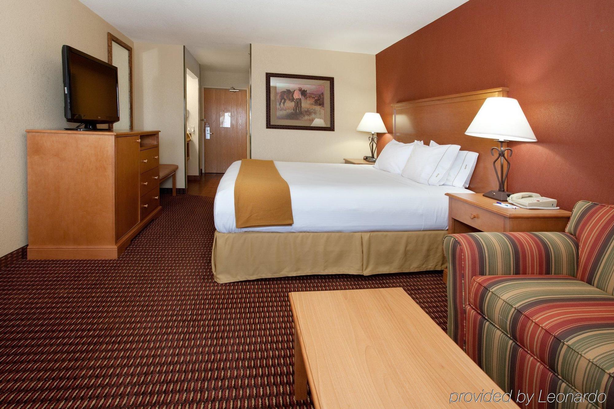 Holiday Inn Express Hotel & Suites Raton By Ihg Værelse billede