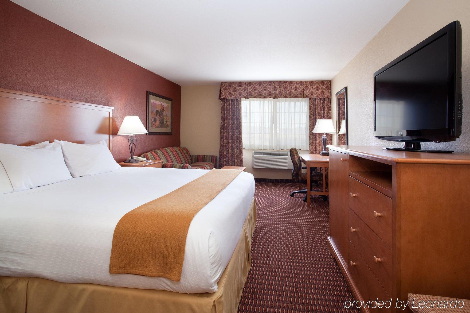 Holiday Inn Express Hotel & Suites Raton By Ihg Værelse billede